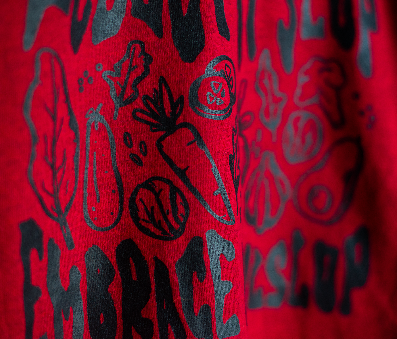 L Red Slop Shirt